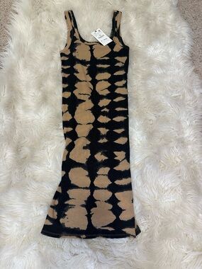 Zara Black and Tan Tie-Dye Ribbed Midi Dress